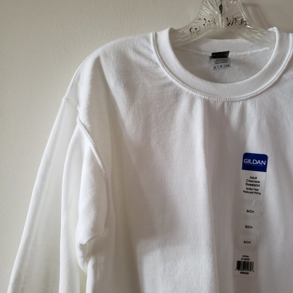 NWT Gildan White Adult Crewneck Sweatshirt Small - Picture 4 of 5